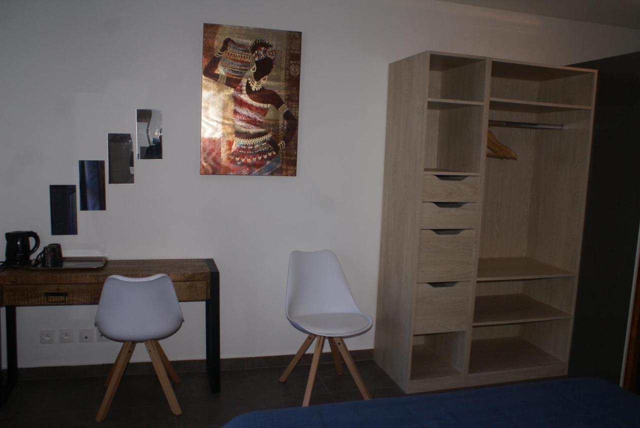 Chambre D'Hote Les Quatres Saisons Ла-Плейн-де-Кафр Екстер'єр фото